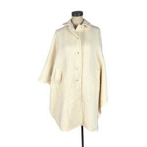 Vintage Hilda Ltd. 60s Cream‎ 100% wool Women’s button front poncho from Iceland